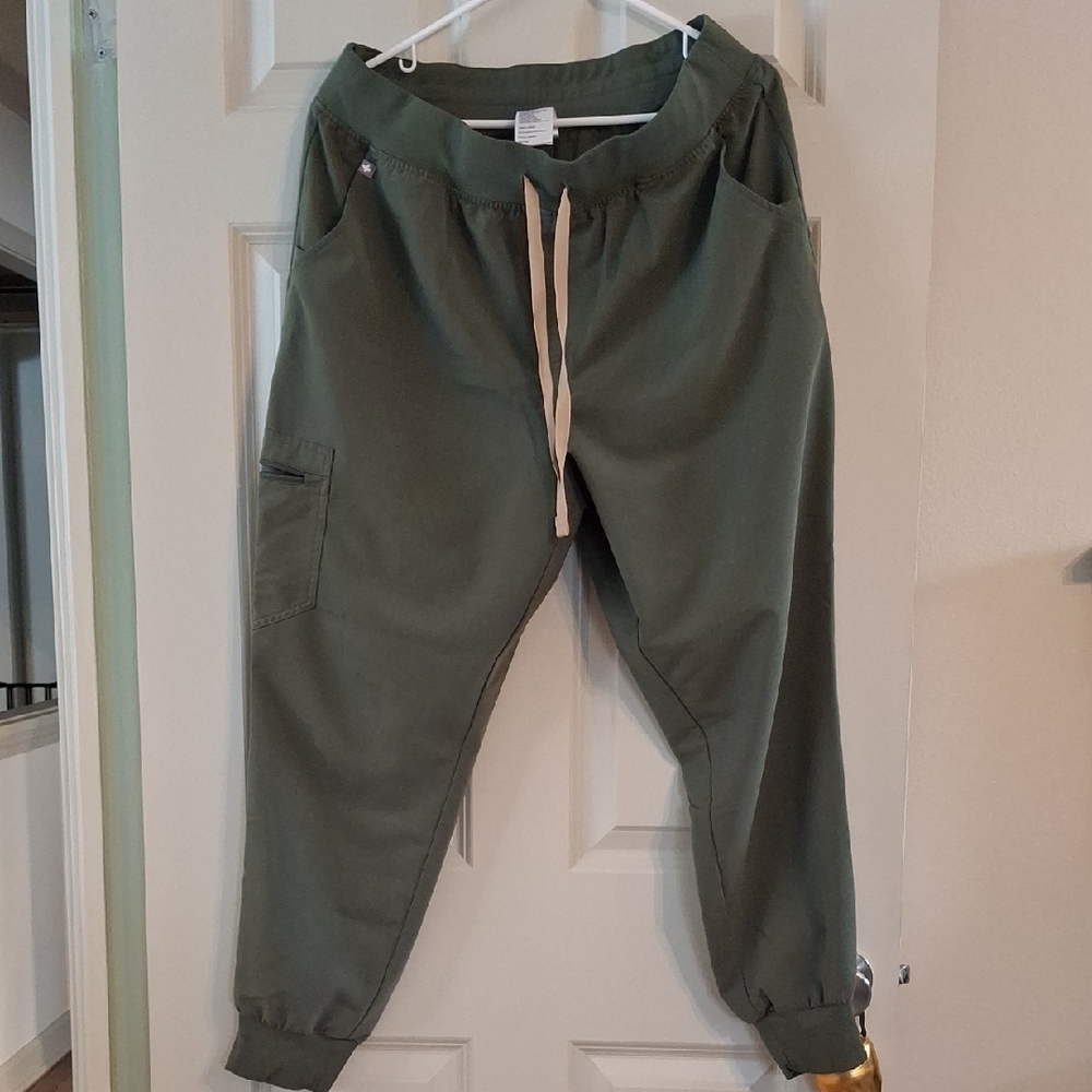 Figs High Waisted Zamora Jogger Scrub Pants - Moss XLP